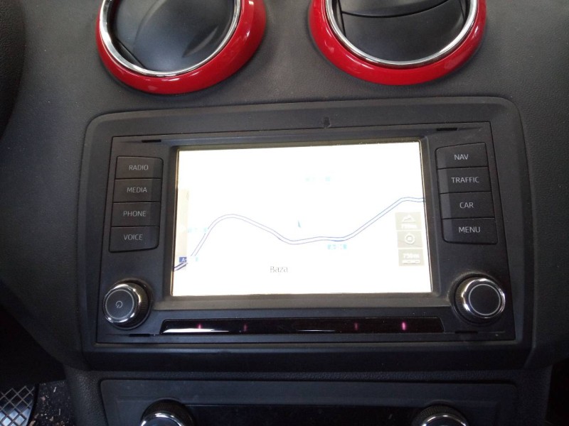 Recambio de sistema navegacion gps para seat ibiza (6p1) fr referencia OEM IAM 5F0919604A  E2-A1-18-3