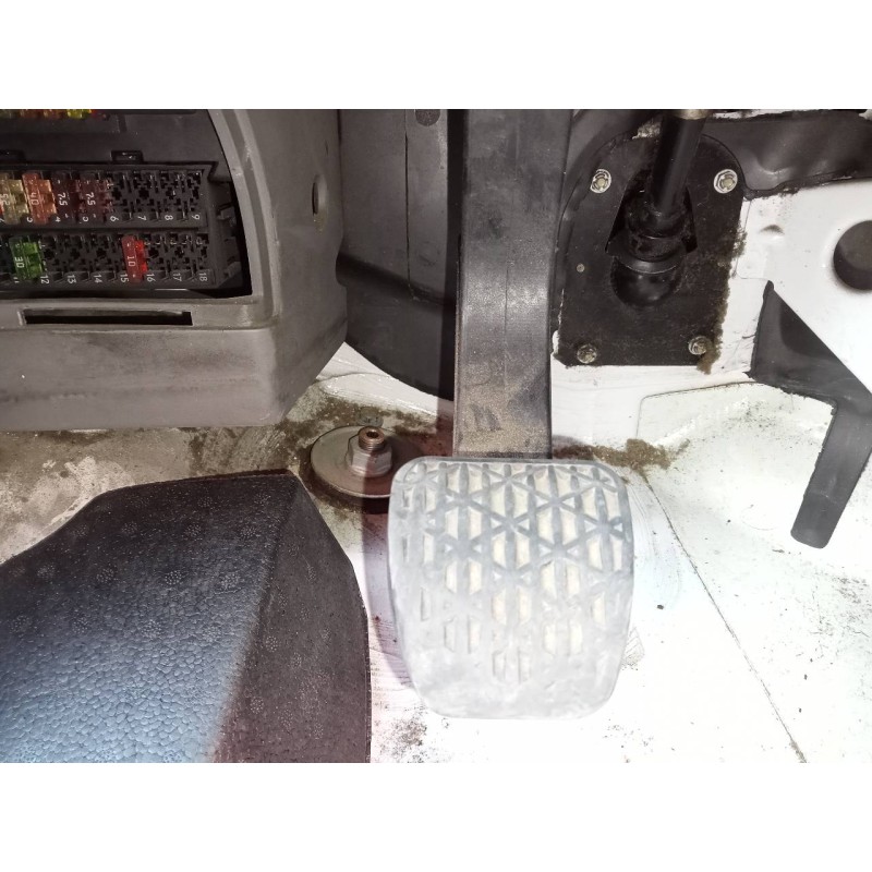 Recambio de pedal embrague para mercedes-benz sprinterii caja cerrada (desde 01.06) 316 referencia OEM IAM   