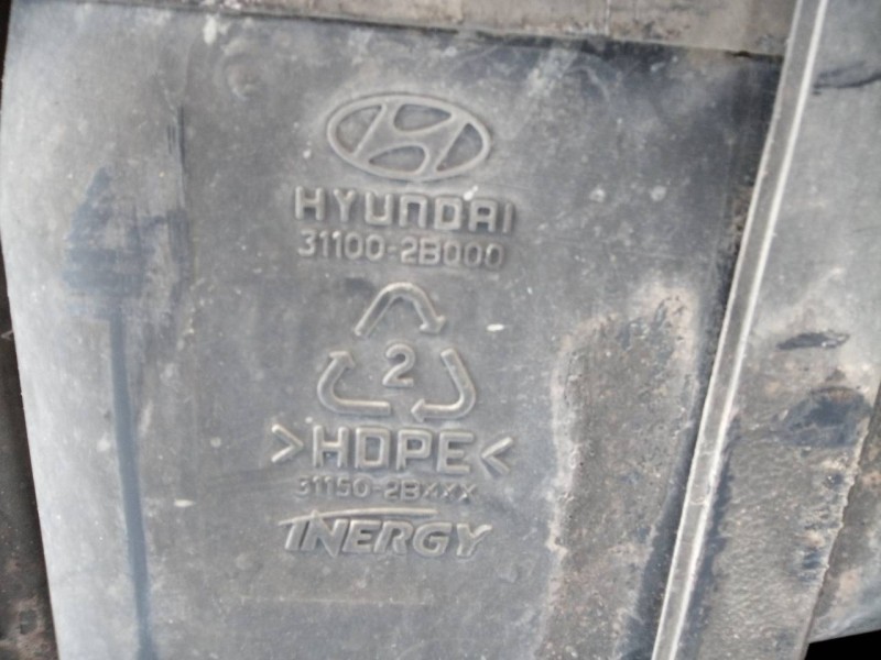 Recambio de deposito combustible para hyundai santa fe (bm) 2.2 crdi classic (2wd) referencia OEM IAM 311002B000  