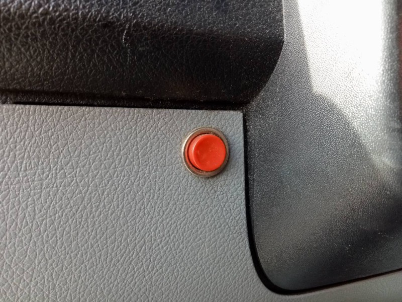 Recambio de salpicadero para mercedes-benz sprinterii caja cerrada (desde 01.06) 316 referencia OEM IAM   