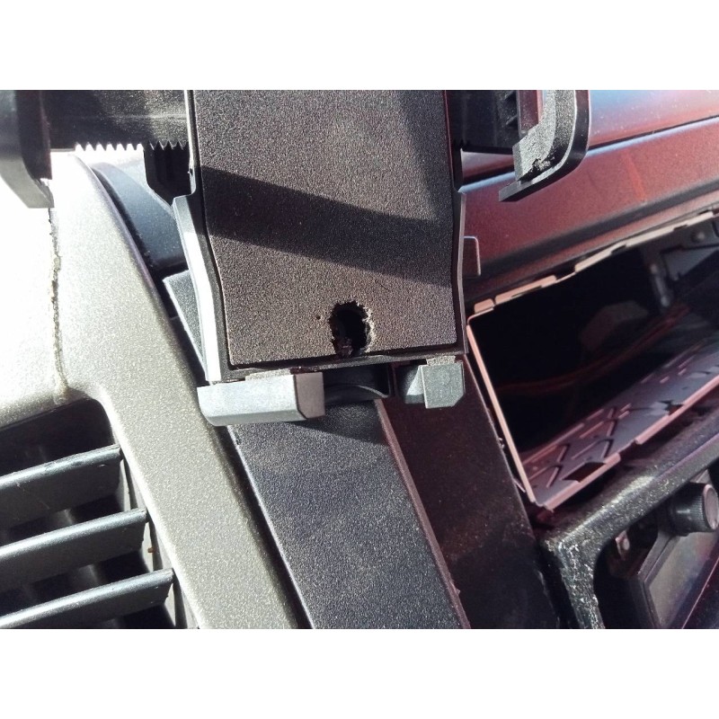 Recambio de salpicadero para mercedes-benz sprinterii caja cerrada (desde 01.06) 316 referencia OEM IAM   