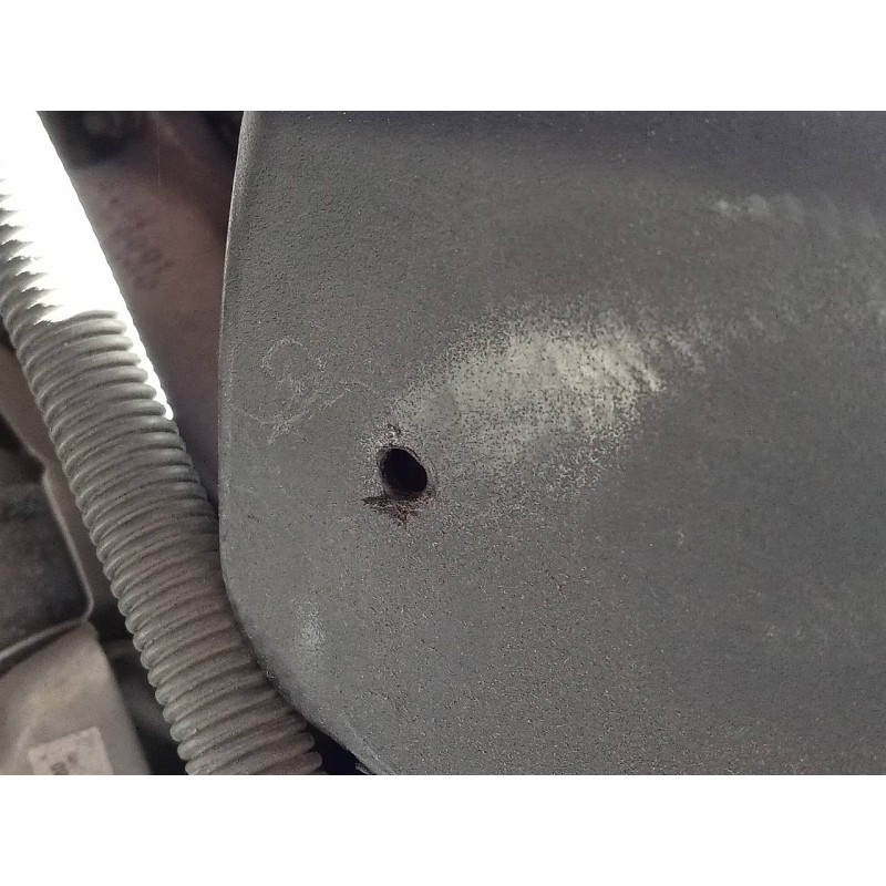 Recambio de tapa motor para mercedes-benz sprinterii caja cerrada (desde 01.06) 316 referencia OEM IAM   