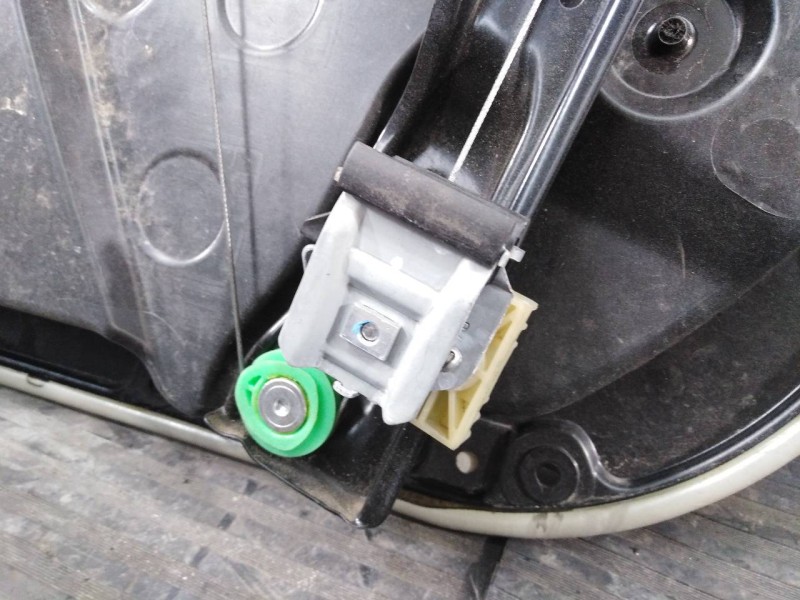 Recambio de elevalunas delantero izquierdo para mercedes-benz clase glc (w253) glc 250 d 4matic (253.909) referencia OEM IAM A20