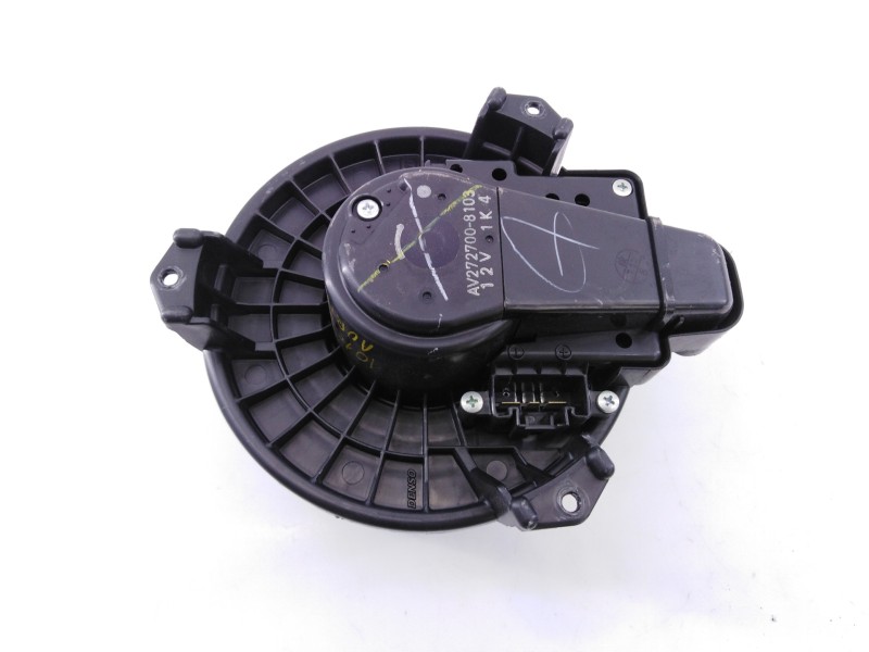 Recambio de ventilador calefaccion para toyota auris luna referencia OEM IAM AV2727008103  E3-B2-10-3