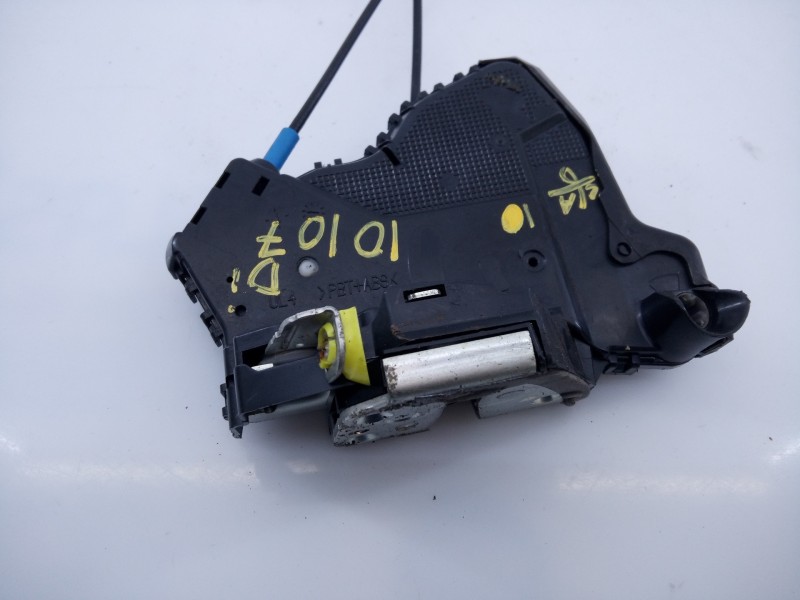 Recambio de cerradura puerta delantera izquierda para toyota auris luna referencia OEM IAM   E2-B4-3-2