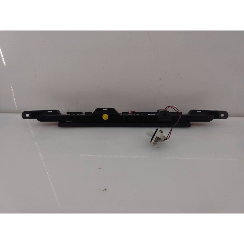 Recambio de luz central de freno para mercedes-benz clase glc (w253) glc 250 d 4matic (253.909) referencia OEM IAM 1569069600  E