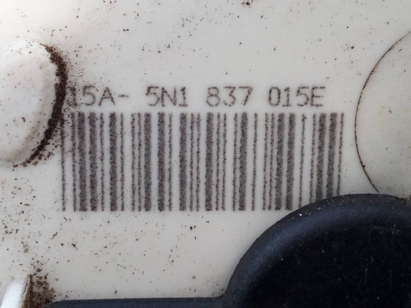 Recambio de cerradura puerta delantera izquierda para volkswagen passat berlina (3c2) advance referencia OEM IAM 5N1837015E  E1-