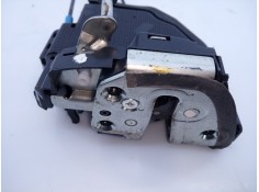 Recambio de cerradura puerta trasera izquierda para toyota auris luna referencia OEM IAM   E2-B4-3-2 2