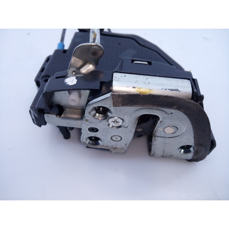 Recambio de cerradura puerta trasera izquierda para toyota auris luna referencia OEM IAM   E2-B4-3-2