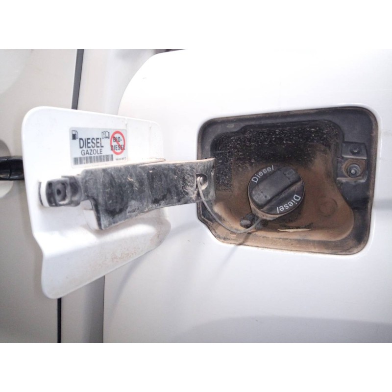 Recambio de tapa exterior combustible para volkswagen amarok (2hb) basis doublecab 4motion referencia OEM IAM   