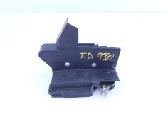 Recambio de cerradura puerta trasera derecha para dacia sandero stepway referencia OEM IAM   E1-A1-3-1