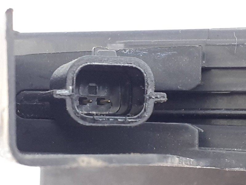 Recambio de cerradura puerta trasera derecha para dacia sandero stepway referencia OEM IAM   E1-A1-3-1