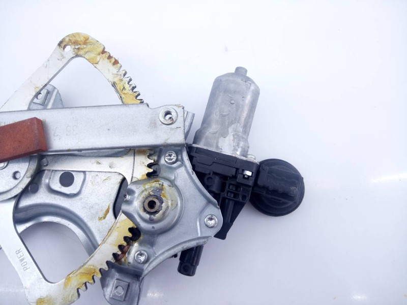 Recambio de elevalunas delantero derecho para toyota auris luna referencia OEM IAM 857100D100  E2-B4-49-1