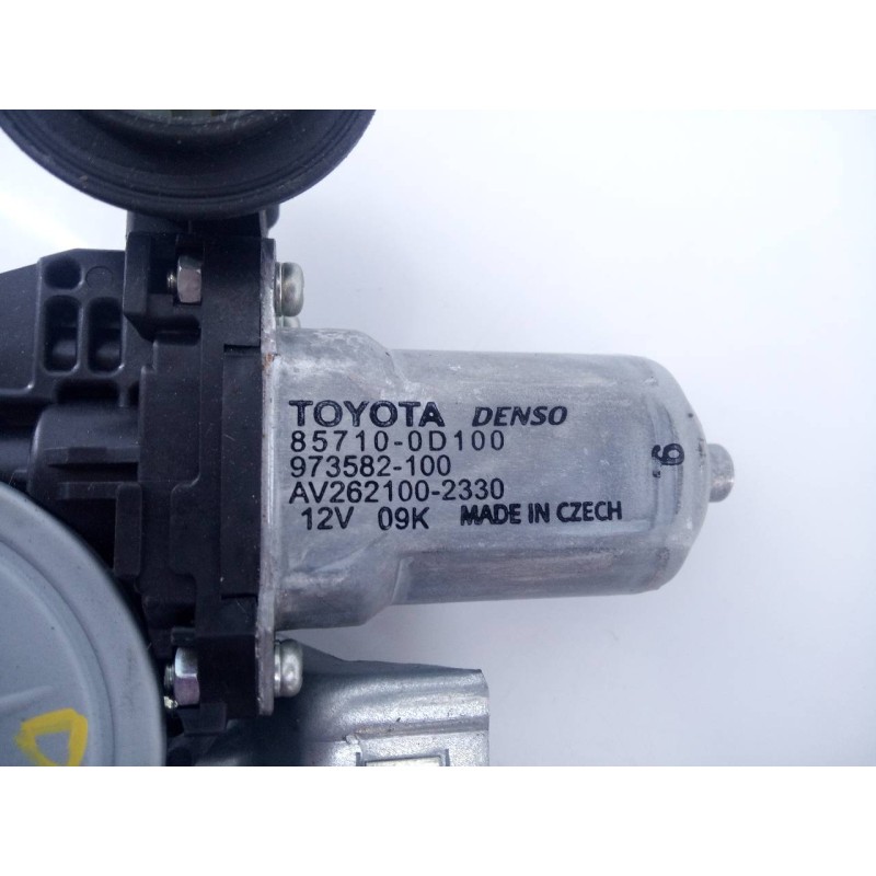 Recambio de elevalunas delantero derecho para toyota auris luna referencia OEM IAM 857100D100  E2-B4-49-1