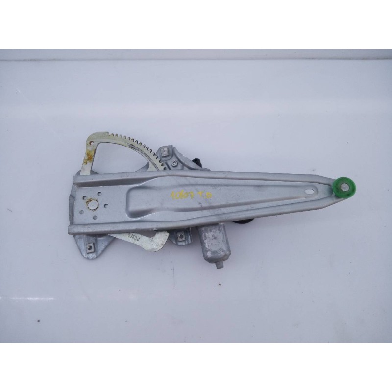 Recambio de elevalunas trasero derecho para toyota auris luna referencia OEM IAM 857200D120 973581100 E2-B4-50-1