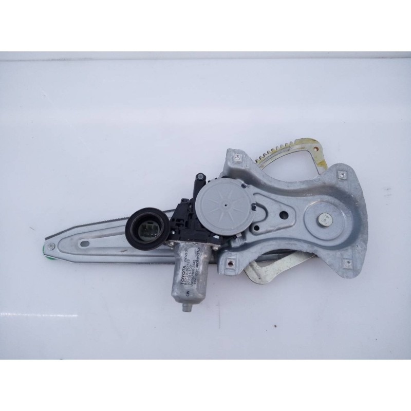 Recambio de elevalunas trasero derecho para toyota auris luna referencia OEM IAM 857200D120 973581100 E2-B4-50-1