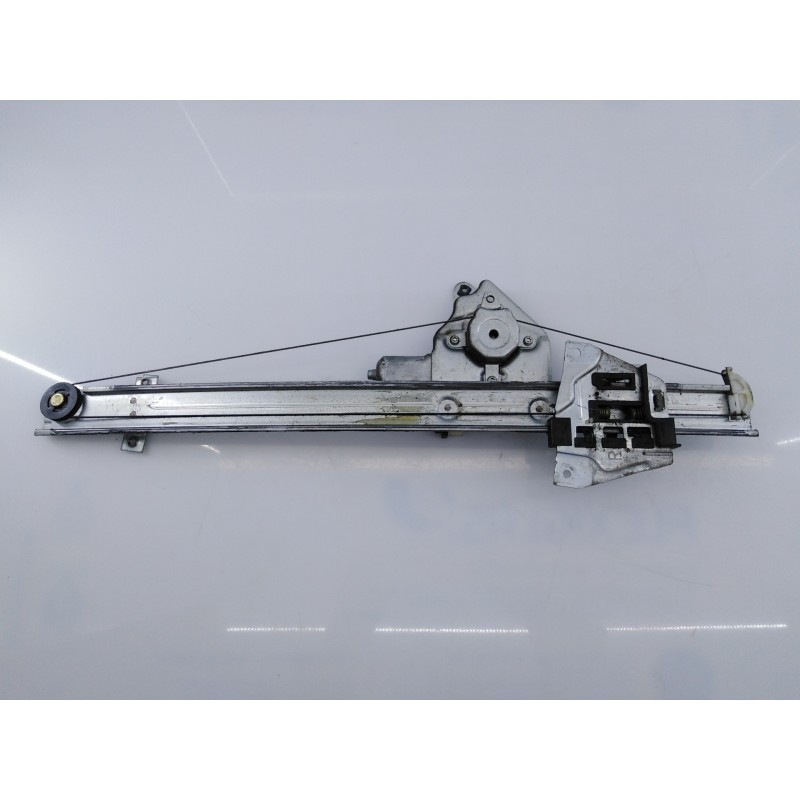 Recambio de elevalunas delantero derecho para mitsubishi montero (v60/v70) 3.2 di-d gls (3-ptas.) referencia OEM IAM 0620402220 