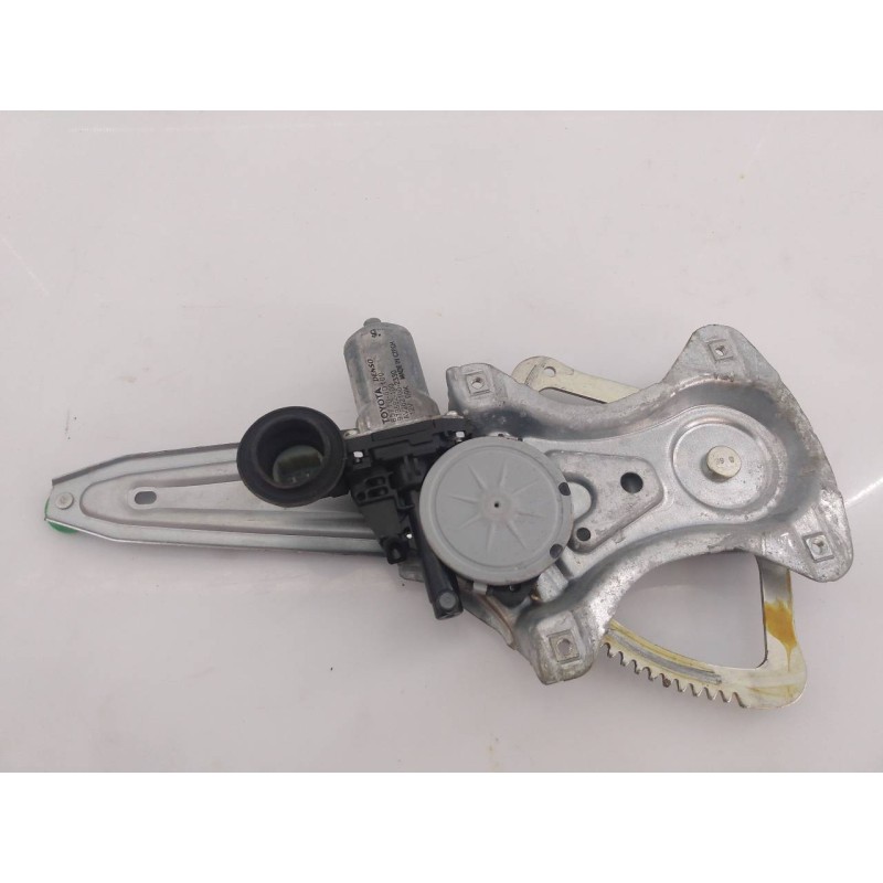 Recambio de elevalunas trasero izquierdo para toyota auris luna referencia OEM IAM 857100D100  E2-B4-50-2