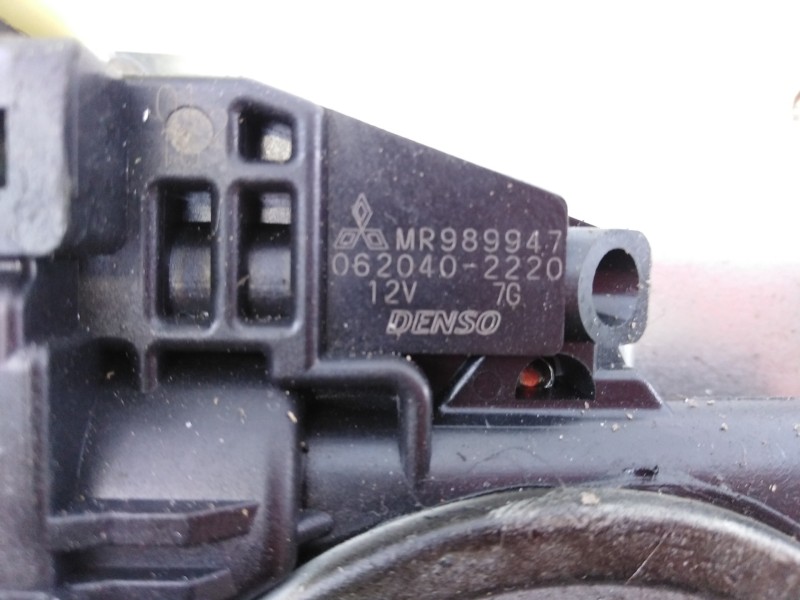 Recambio de elevalunas delantero derecho para mitsubishi montero (v60/v70) 3.2 di-d gls (3-ptas.) referencia OEM IAM 0620402220 