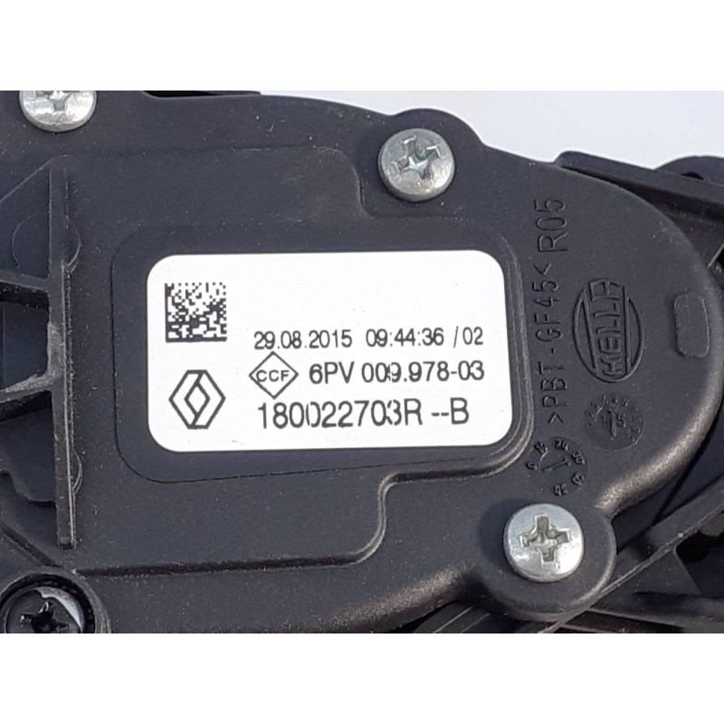 Recambio de pedal acelerador para dacia sandero stepway referencia OEM IAM 180022703R 6PV00997803 E2-A1-8-2