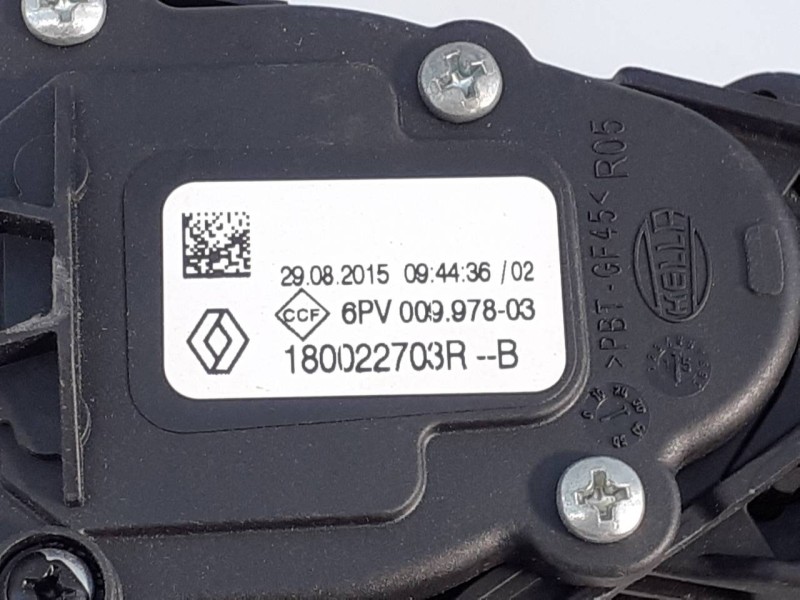 Recambio de pedal acelerador para dacia sandero stepway referencia OEM IAM 180022703R 6PV00997803 E2-A1-8-2