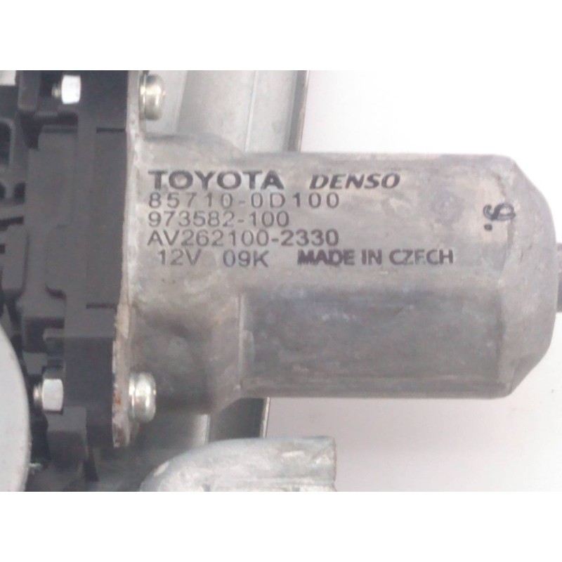 Recambio de elevalunas trasero izquierdo para toyota auris luna referencia OEM IAM 857100D100  E2-B4-50-2