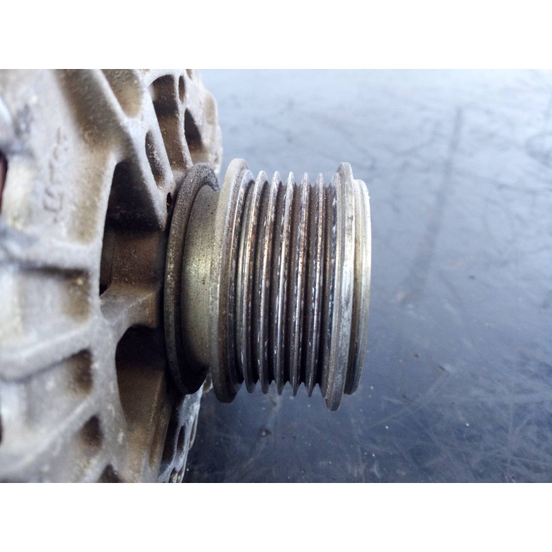 Recambio de alternador para seat ibiza (6j5) reference referencia OEM IAM 03L903023F 2607703A P3-B5-18-2