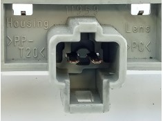 Recambio de luz central de freno para toyota auris luna referencia OEM IAM   E2-B4-54-1 2