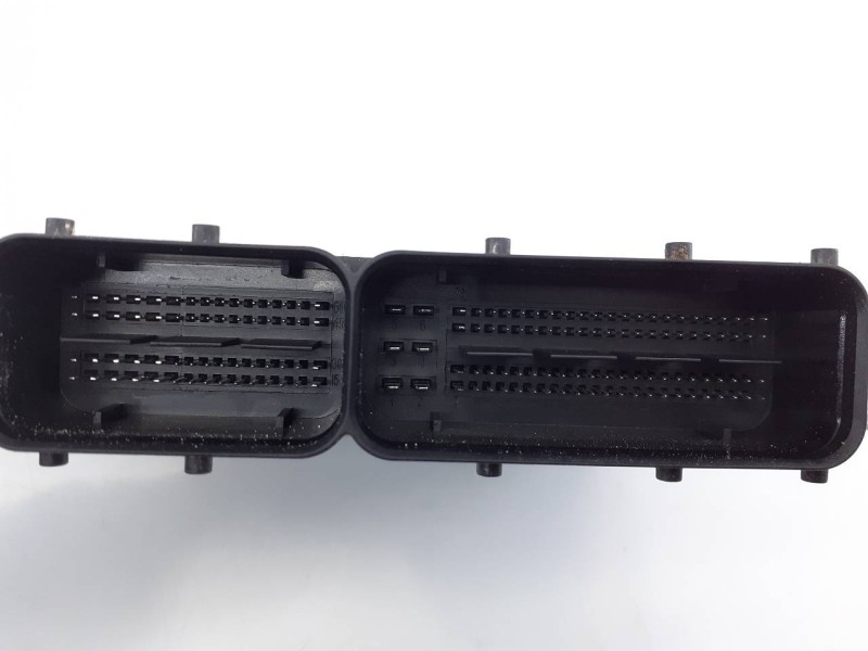 Recambio de centralita motor uce para volkswagen t-cross advance referencia OEM IAM 05C907394D 42011906 E2-A1-23-5