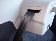 CINTURON SEGURIDAD TRASERO DERECHO 