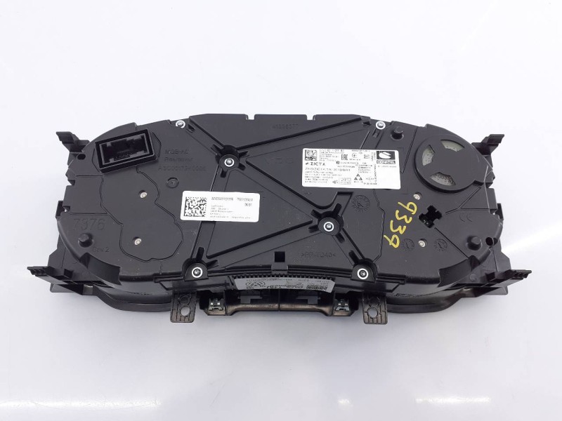 Recambio de cuadro instrumentos para volkswagen t-cross advance referencia OEM IAM 2G0920740J  E2-A1-43-3
