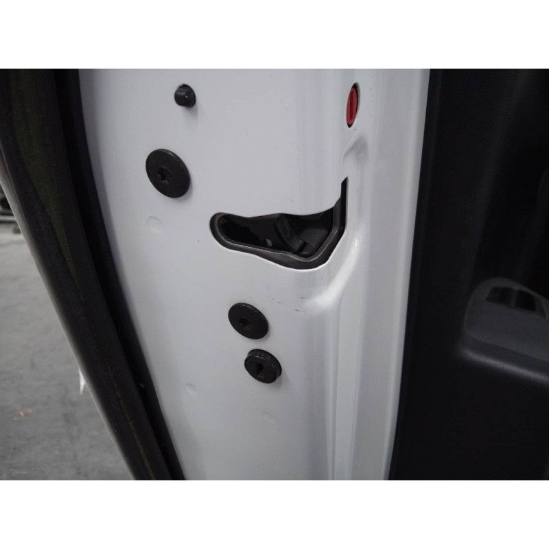 Recambio de cerradura puerta trasera izquierda para citroën ds4 sport referencia OEM IAM   