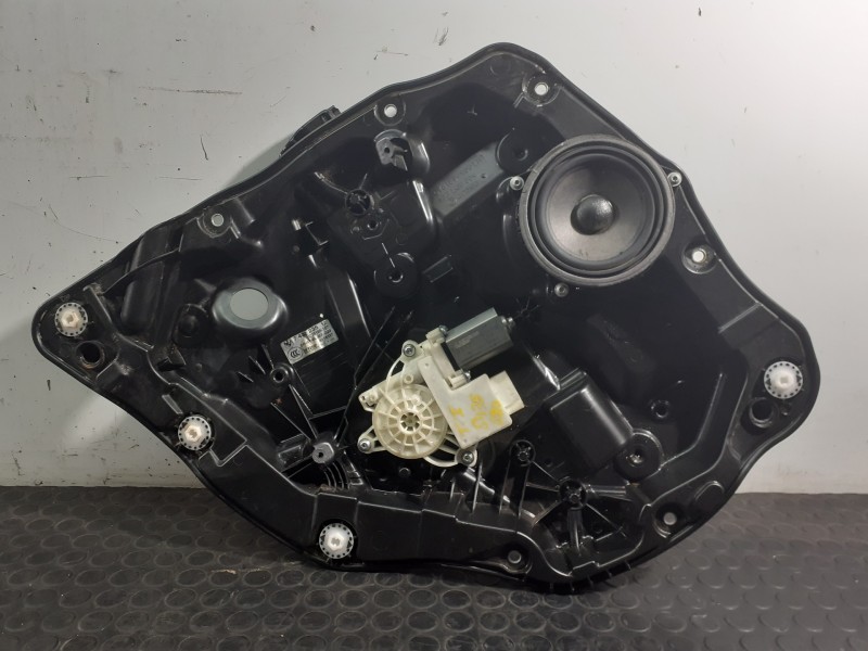 Recambio de elevalunas trasero izquierdo para bmw serie 3 berlina (g20) 320d referencia OEM IAM 8495867  P2-B4-18