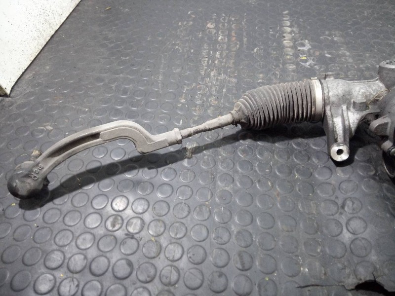 Recambio de cremallera direccion para mercedes-benz clase cla (w117) cla 220 cdi (117.303) referencia OEM IAM 6700003026  P1-B8-