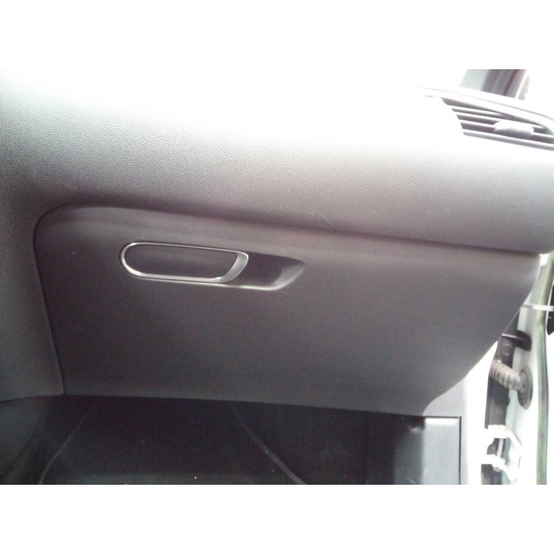 Recambio de guantera para citroën ds4 sport referencia OEM IAM   