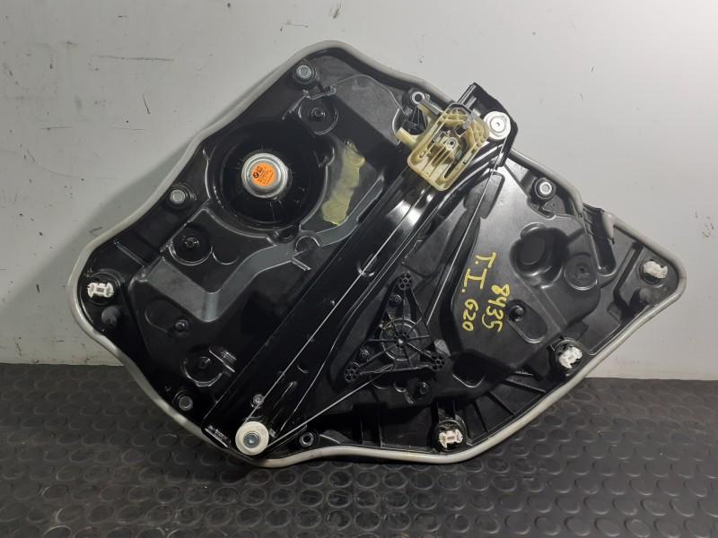 Recambio de elevalunas trasero izquierdo para bmw serie 3 berlina (g20) 320d referencia OEM IAM 8495867  P2-B4-18