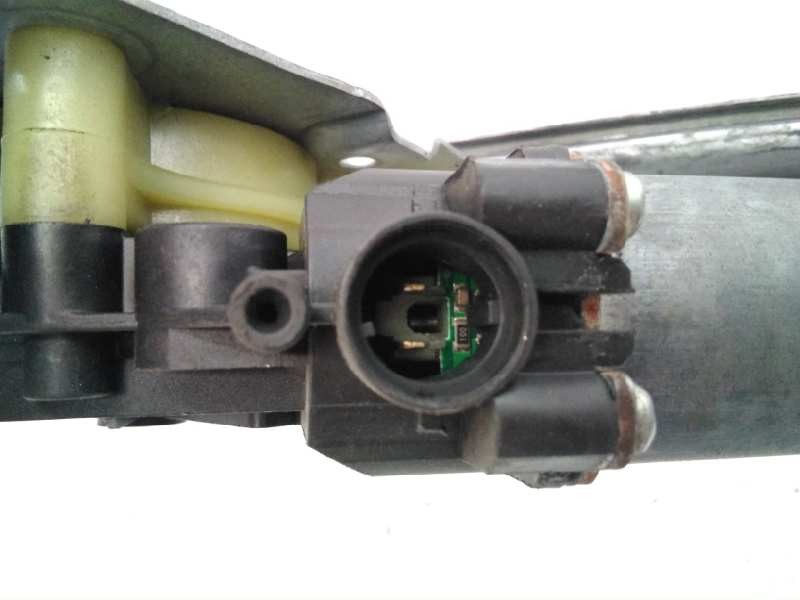 Recambio de elevalunas delantero derecho para renault kangoo profesional referencia OEM IAM 402086A  E1-A1-22-2