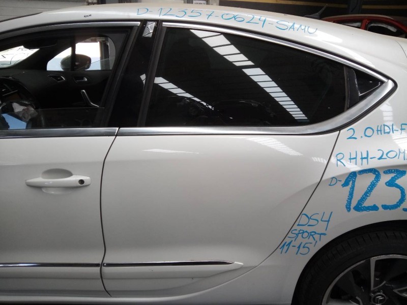 Recambio de puerta trasera izquierda para citroën ds4 sport referencia OEM IAM   
