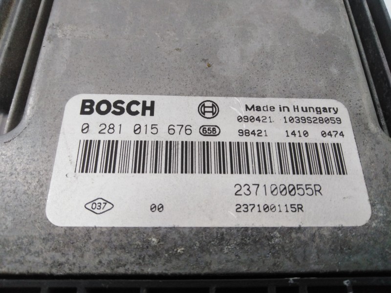 Recambio de centralita motor uce para renault megane iii coupe dynamique referencia OEM IAM 0281015676 237100055R E2-A1-30-2