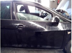 PUERTA DELANTERA DERECHA 