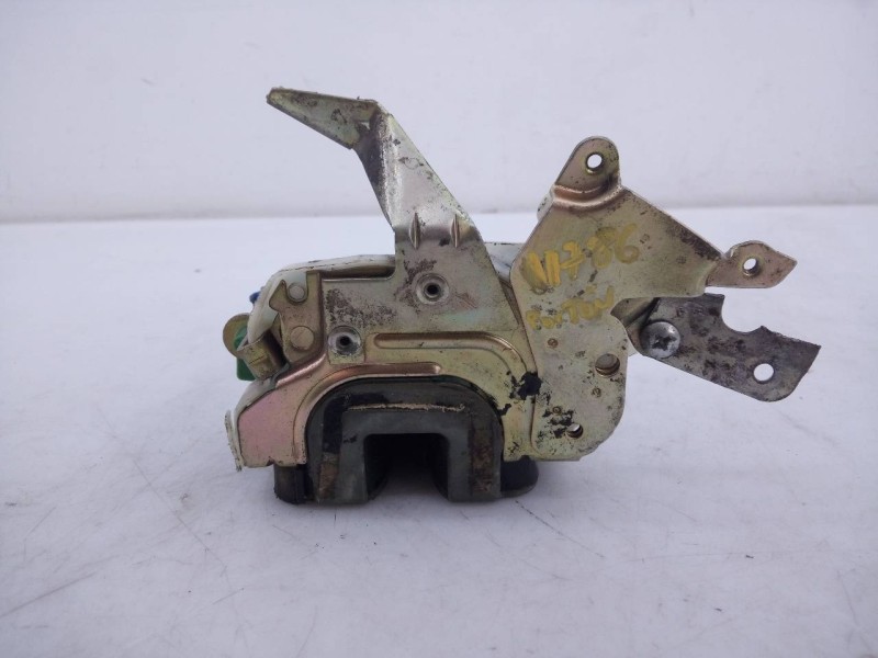 Recambio de cerradura maletero / porton para ford maverick (ml) gls referencia OEM IAM   E2-B3-55-1