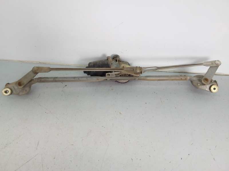 Recambio de motor limpia delantero para toyota land cruiser (j12) referencia OEM IAM   E2-B4-23-2