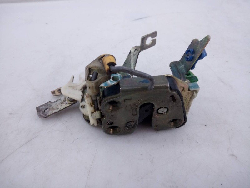 Recambio de cerradura maletero / porton para ford maverick (ml) gls referencia OEM IAM   E2-B3-55-1