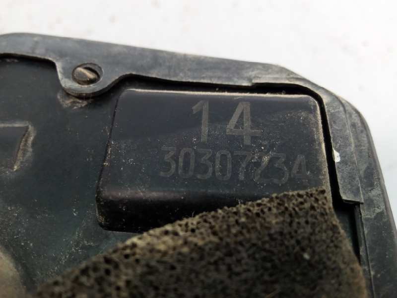 Recambio de cerradura puerta trasera derecha para toyota land cruiser (j12) referencia OEM IAM 30307234  E2-B4-23-2