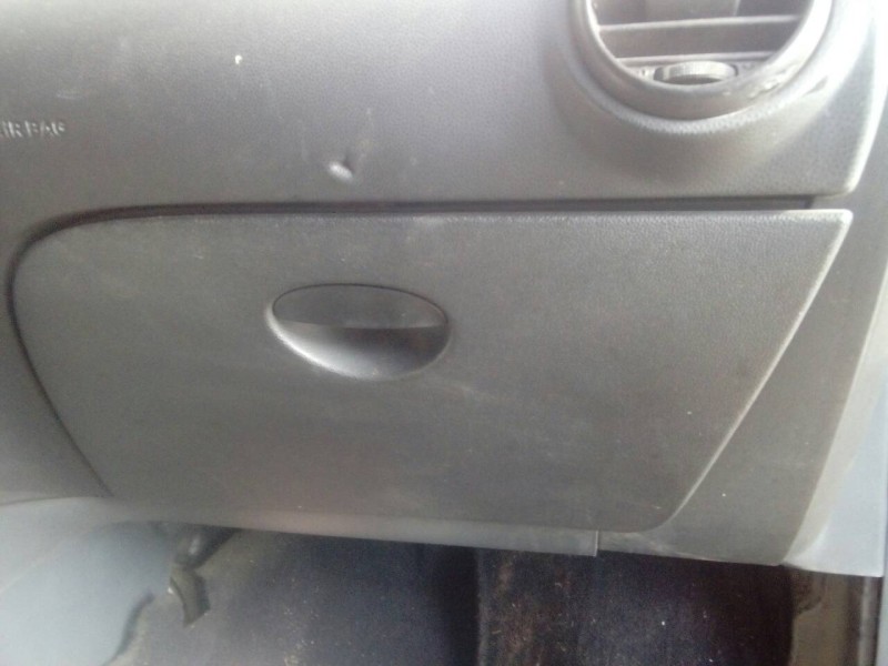 Recambio de guantera para seat leon (1p1) sport referencia OEM IAM   