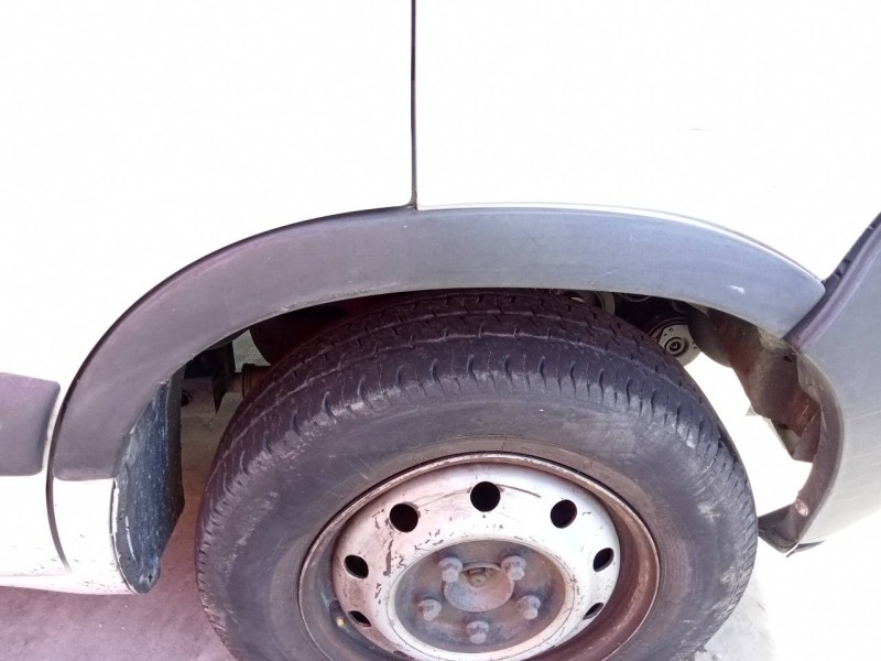 Recambio de aletin delantero derecho para nissan interstar (x70) acenta referencia OEM IAM   