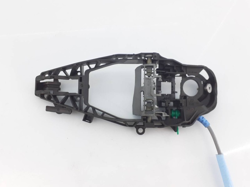 Recambio de cerradura puerta trasera derecha para bmw serie 3 berlina (g20) 320d referencia OEM IAM 744504607 18283810CZ E1-A3-1