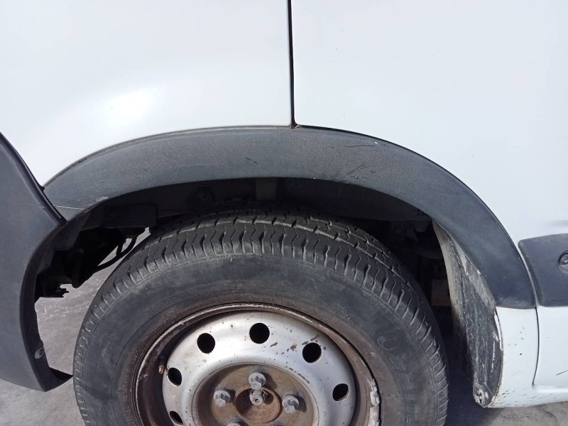 Recambio de aletin delantero izquierdo para nissan interstar (x70) acenta referencia OEM IAM   