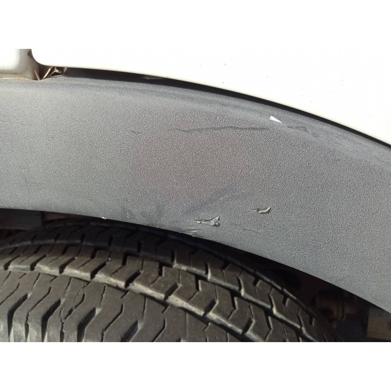 Recambio de aletin delantero izquierdo para nissan interstar (x70) acenta referencia OEM IAM   