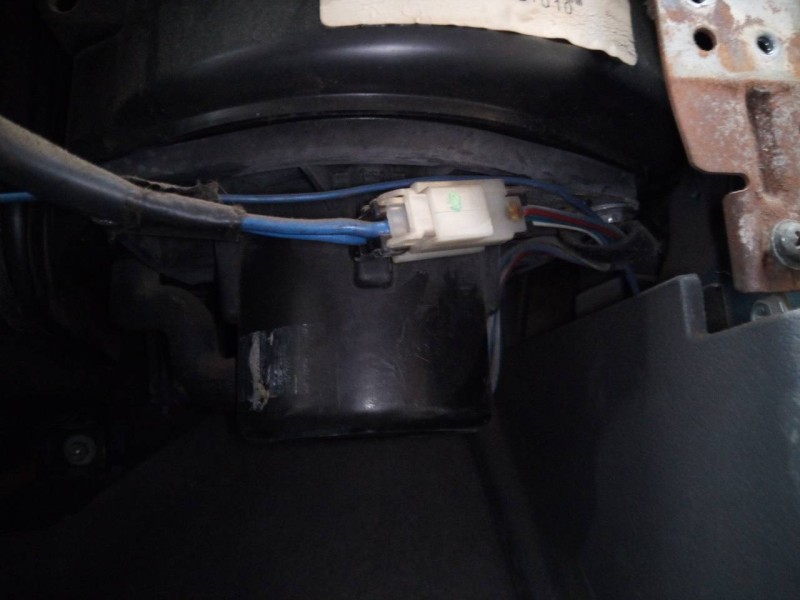 Recambio de ventilador calefaccion para ford maverick (ml) gls referencia OEM IAM 272000F010  